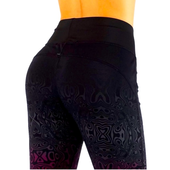 ❤️NWT❤️Petite women/girls size XL🌺Yoga/workout-leggings🌺with mesh cutout - Picture 7 of 8
